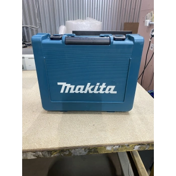 Перфоратор Makita HR2800 патр.:SDS-plus уд.:2.9Дж 800Вт (кейс в комплекте) (уценка)