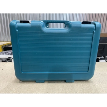 Перфоратор Makita HR3210C патр.:SDS-plus уд.:5Дж 850Вт (кейс в комплекте) (уценка)